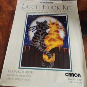 NEW CARON Wonder Art Latch Hook Kit Moonlight Meow Cat Couple Moon Gaze 15"x20"